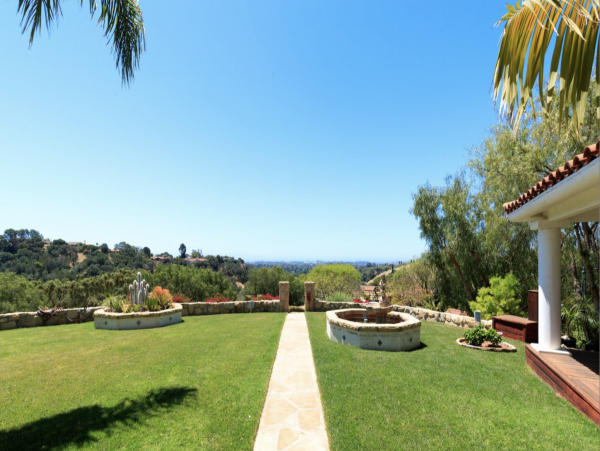 Stunning Santa Barbara Luxury Estate Home with Guest Houses & Pool