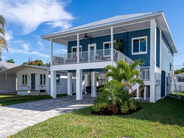 Fort Myers Vacation Home Three Bedroom Home - Private Pool