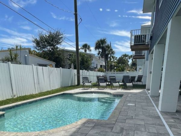 Fort Myers Vacation Home Three Bedroom Home - Private Pool