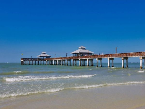 Fort Myers Vacation Home Three Bedroom Home - Private Pool