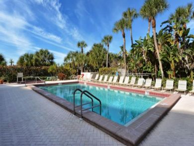 Lovely Siesta Key Vacation Condo Flip Flop to the Beach