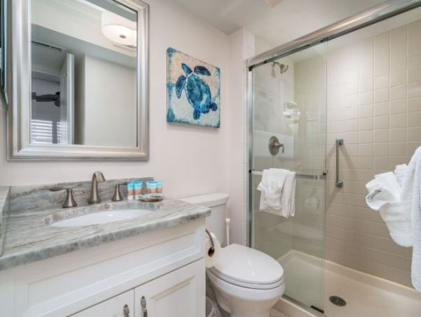 Ideal Beachfront Condo in Fort Myers Full Gulf Views