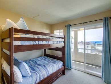 San Diego Luxury Vacation Home Sleeps 16 Guests