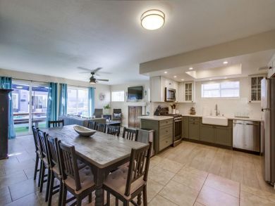 San Diego Luxury Vacation Home Sleeps 16 Guests