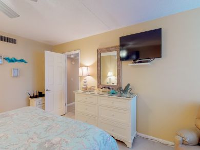 Indian Rocks Indian Shores Condo 913677