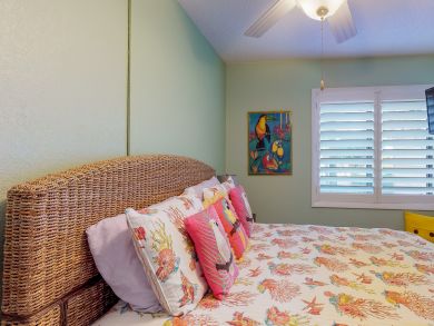 Indian Rocks Indian Shores Condo 913677