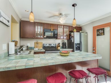 Close to Downtown Canalfront 3 bedroom Rental Close to Downtown Canalfront 3 bedroom Rental