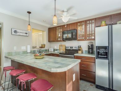 Close to Downtown Canalfront 3 bedroom Rental Close to Downtown Canalfront 3 bedroom Rental