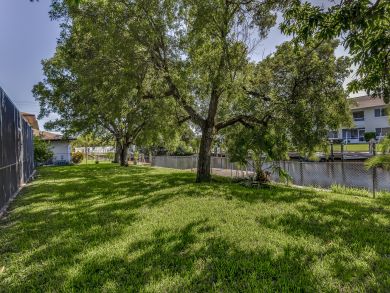 Close to Downtown Canalfront 3 bedroom Rental Close to Downtown Canalfront 3 bedroom Rental