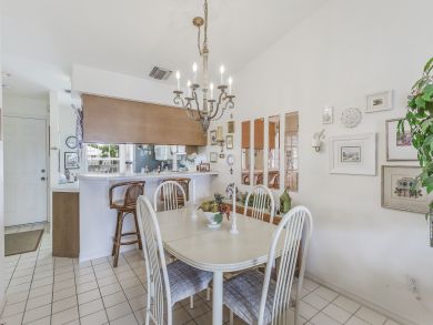 Marco Island Condo 913681