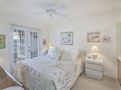 Marco Island Condo 913681