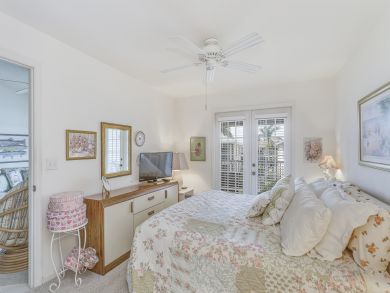 Marco Island Condo 913681