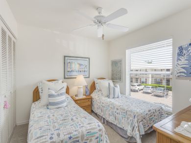 Marco Island Condo 913681