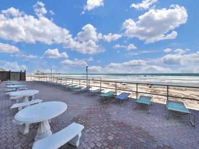 Daytona Beach Condo 913688