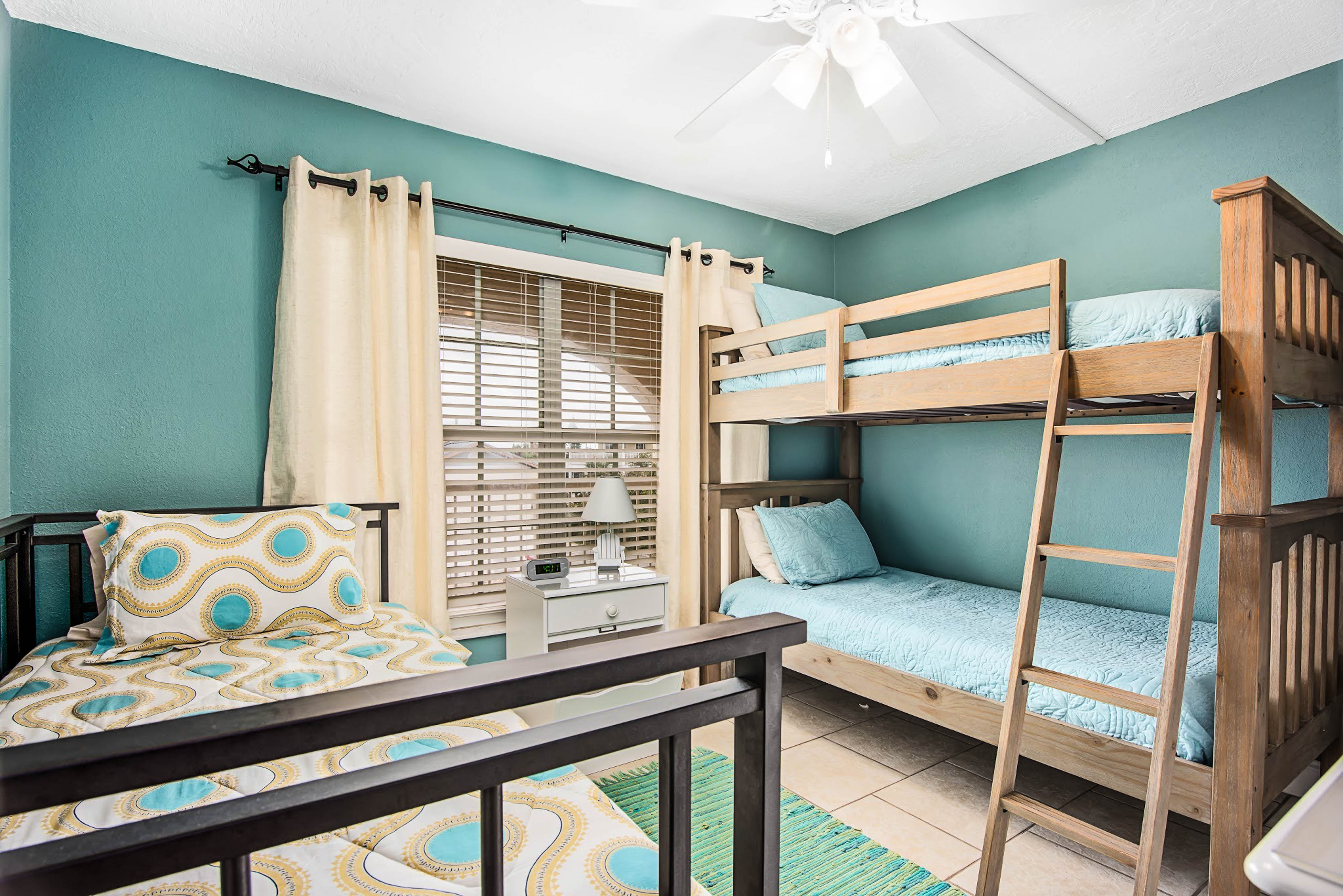 New Smyrna Beach Condo 913701