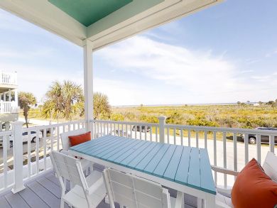 Palm Coast Vacation Home Rental Sleeps Ten Guests