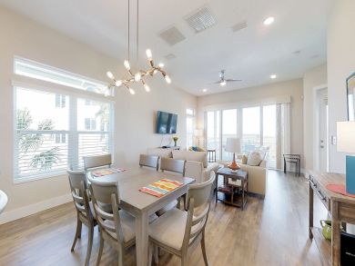 Palm Coast Vacation Home Rental Sleeps Ten Guests