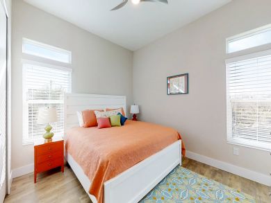 Palm Coast Vacation Home Rental Sleeps Ten Guests
