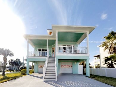 Palm Coast Vacation Home Rental Sleeps Ten Guests