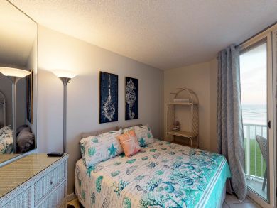 New Smyrna Beach Condo 913716