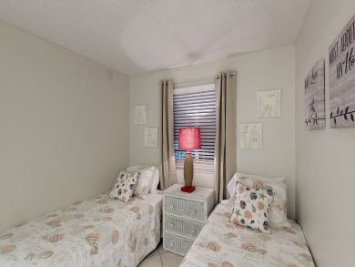 New Smyrna Beach Condo 913716