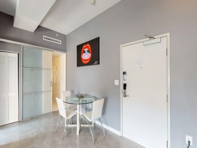 Miami Beach Condo 913719