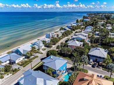 Anna Maria Island Five Bedrooms Sleeps 12 Private Pool