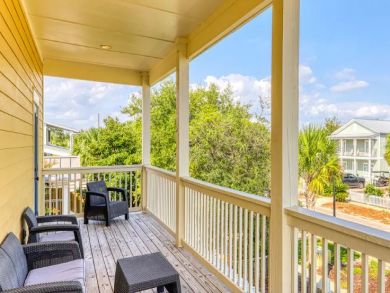Very Nice 6 Bedroom Home with Private Pool Sleeps 14 Guests