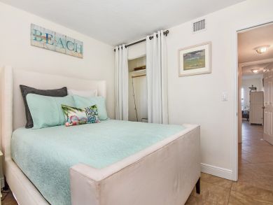 New Smyrna Beach Condo 913725