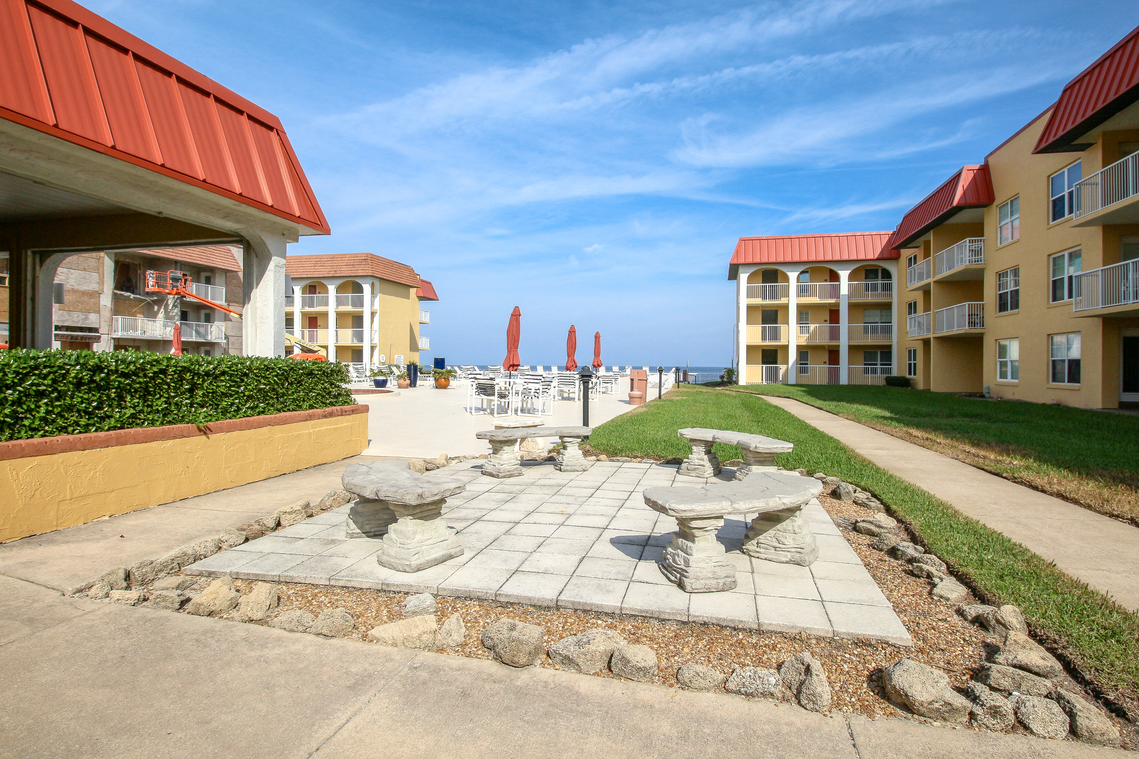 New Smyrna Beach Condo 913725
