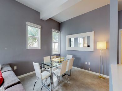 Miami Beach Condo 913726