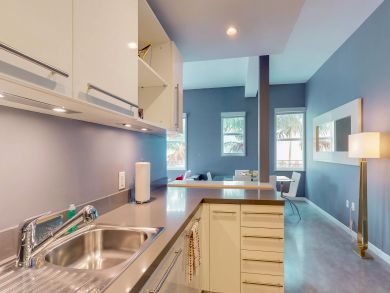 Miami Beach Condo 913726