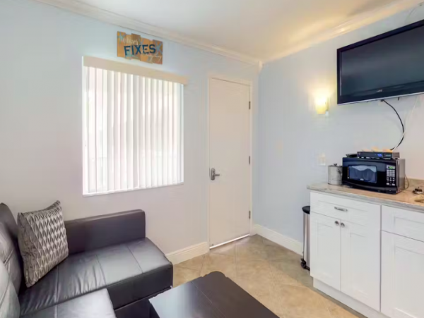 Studio Condo Across the Street from the Beach