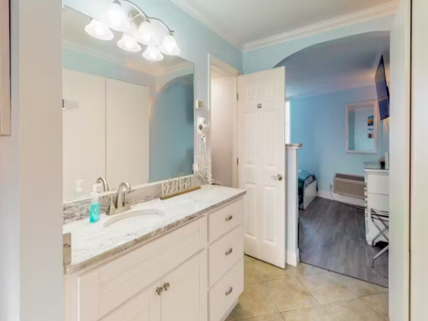Studio Condo Across the Street from the Beach