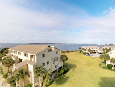 Pensacola Beach Condo 913740