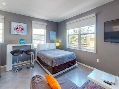Miami Beach Condo 913744