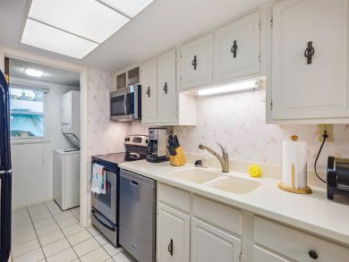 The Florida Keys Condo 913746
