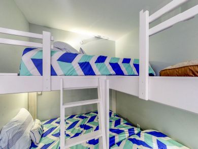 Okaloosa Island Fort Walton Beach Condo 913753 Okaloosa Island Fort Walton Beach Condo 913753