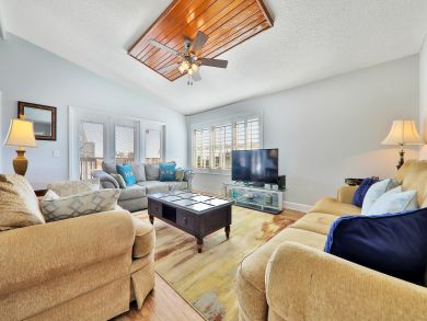 St. Augustine Home 913771