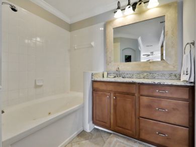 St. Augustine Home 913771