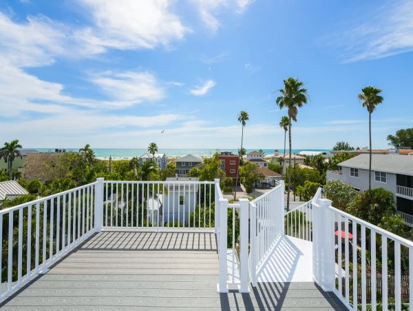 Vacation Villa Short Walk to Bean Point on Anna Maria Island