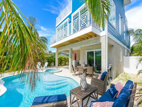 Vacation Villa Short Walk to Bean Point on Anna Maria Island
