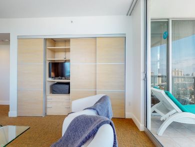 Miami Beach Condo 913780