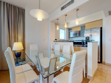 Miami Beach Condo 913780