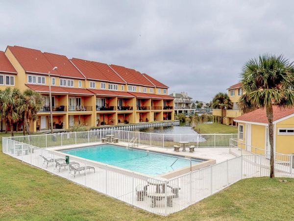 On Beach Pensacola Vacation Condo Four Bedroom