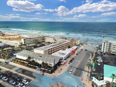 Daytona Beach Condo 913793