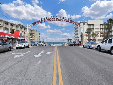 Daytona Beach Condo 913793