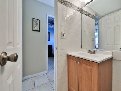Daytona Beach Condo 913793