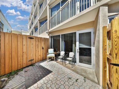 Daytona Beach Condo 913793
