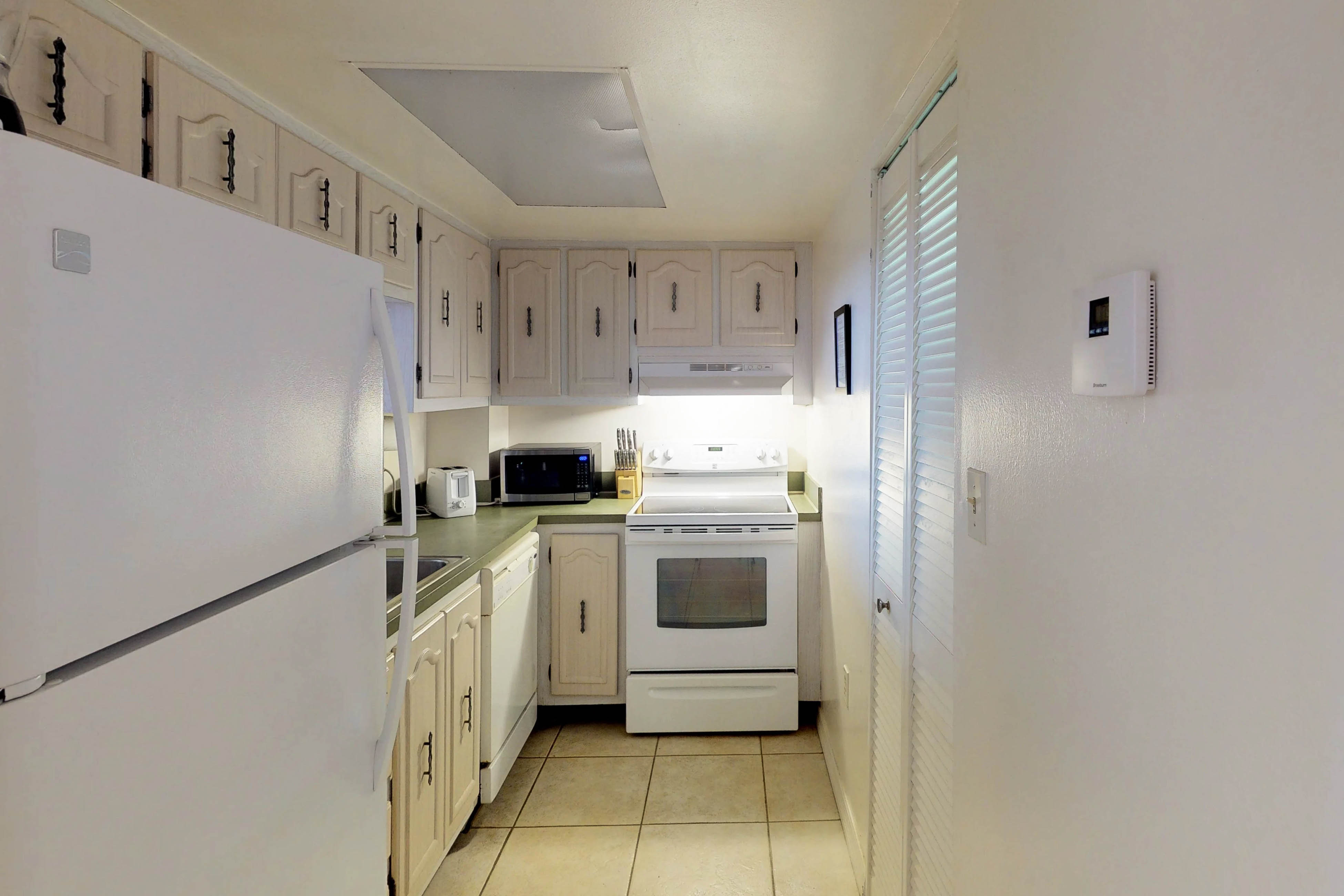 Cocoa Beach Condo 913807